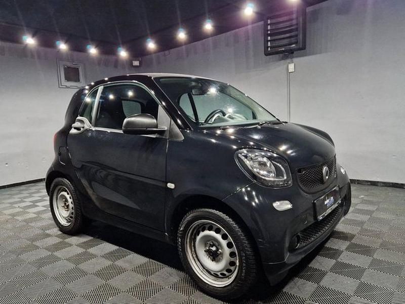 Gebraucht Smart ForTwo Coupé 71 PS (52 kW) 2017 Tridion sicherheitszelle in bl Coupé