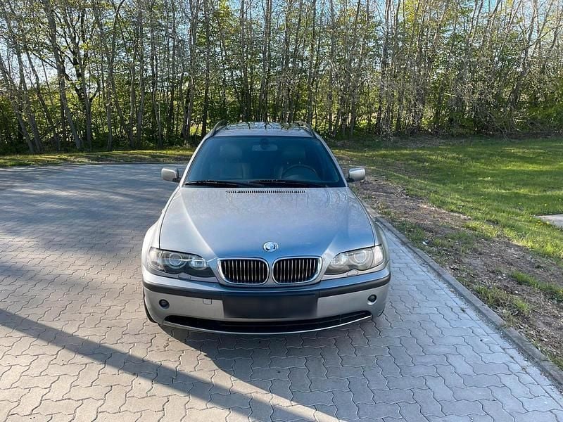 Second-hand BMW 320 150 CP (110 kW) 2005 Argintiu Break