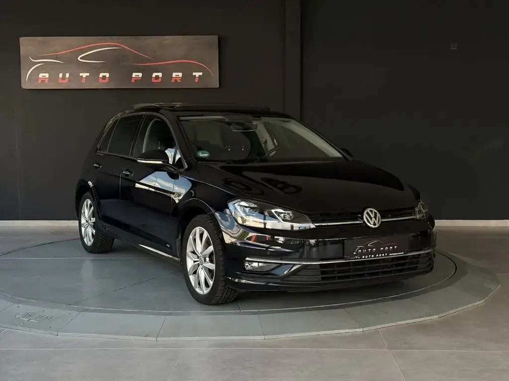 Second-hand VW Golf VII Join 150 CP (110 kW) 2018 Negru Berlinǎ