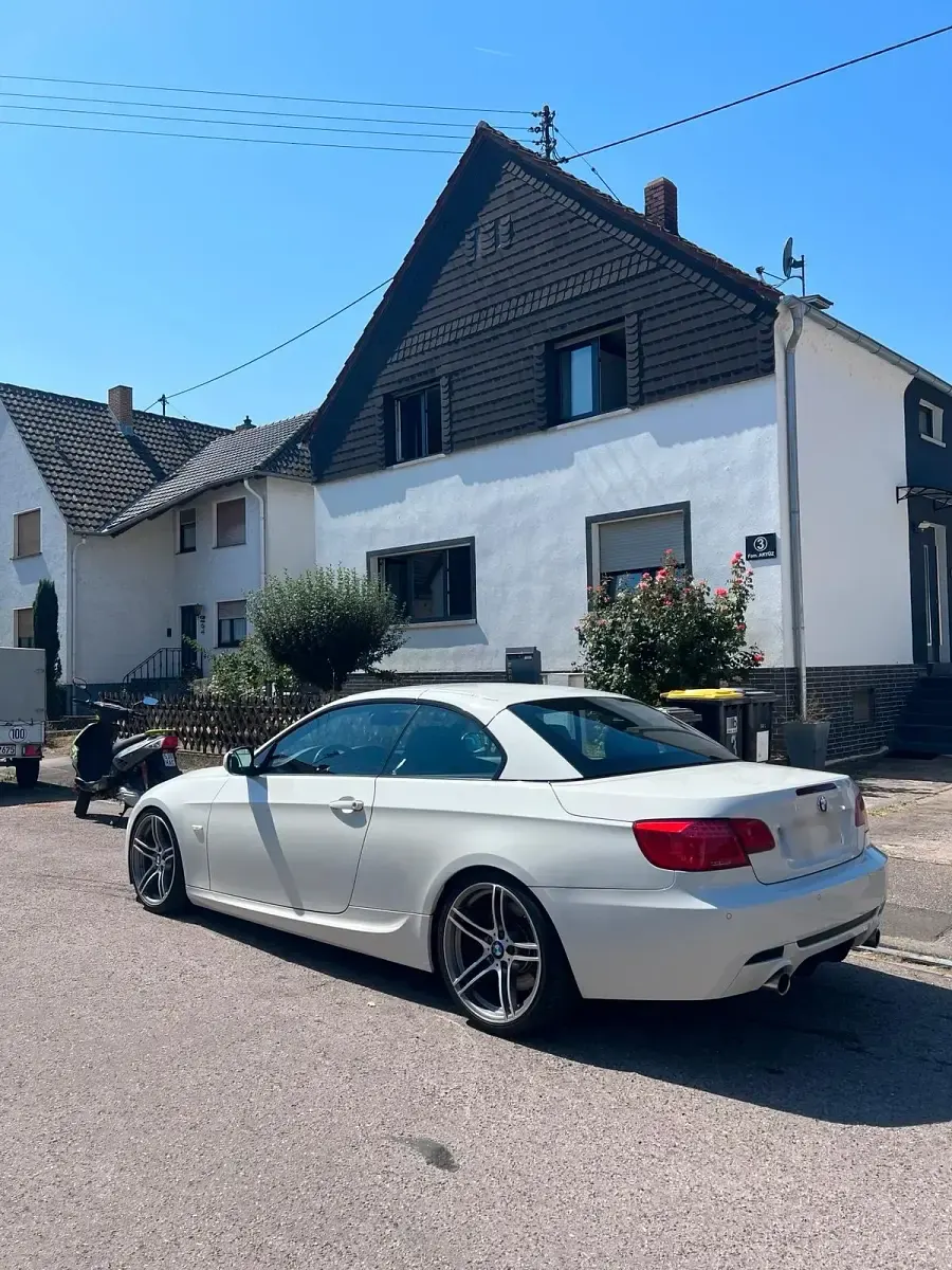 Gebraucht BMW 335 Cabriolet M Sport 306 PS (225 kW) 2010 Weiß Cabrio
