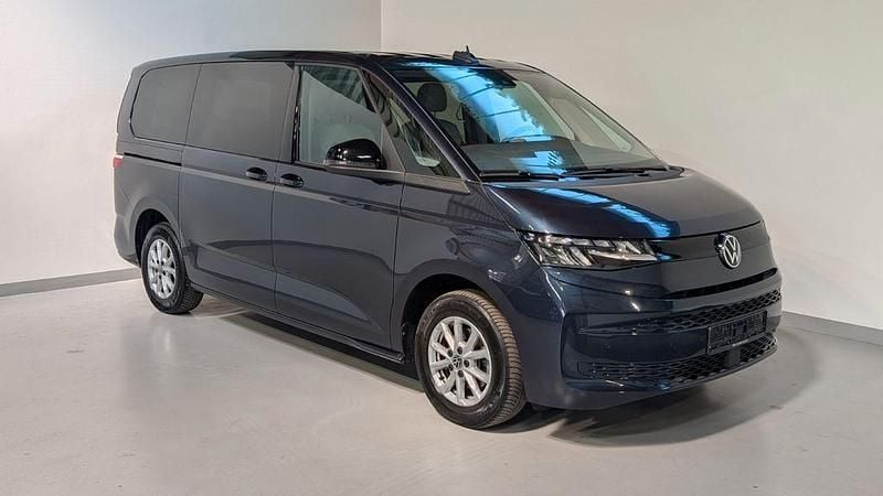Gebraucht VW Multivan 150 PS (110 kW) 2022 Blau Van