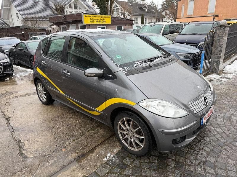 Gebraucht Mercedes A180 AMG Edition 1 109 PS (80 kW) 2008 Grau Van / Kleinbus