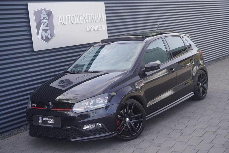 Gebraucht VW Polo GTI 192 PS (141 kW) 2016 Deep black perleffekt metallic Kleinwagen