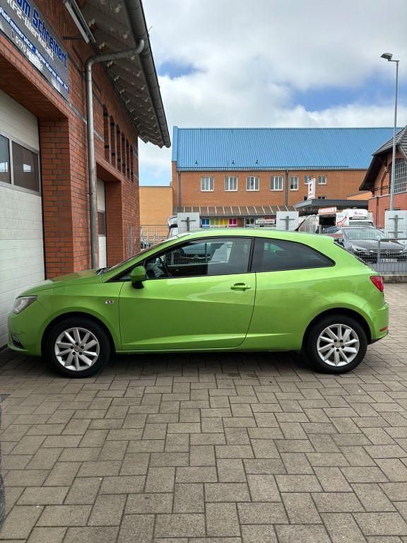 Gebraucht Seat Ibiza SC Style 69 PS (50 kW) 2012 Grün Kleinwagen