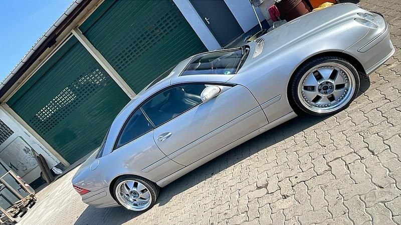 Gebraucht Mercedes CL500 306 PS (225 kW) 2003 Silber Coupé