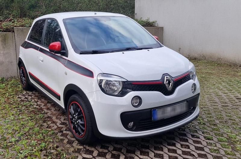 Weiß Gebraucht 2017 Renault Twingo Kleinwagen | 5.900 € (Guter Preis) - Bild 1/4