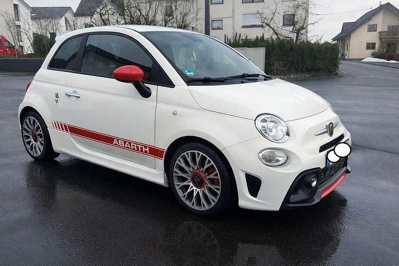Colore esterno (gara weiß) Gebraucht 2021 Abarth 595 Turismo Kleinwagen | 18.900 € (Guter Preis) - Bild 1/4