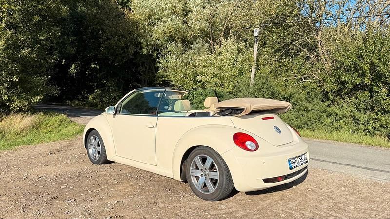 Beige Gebraucht 2009 VW Beetle Cabrio | 4.600 € (Fairer Preis) - Bild 1/4