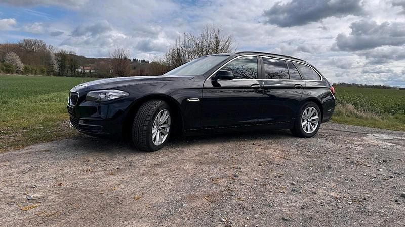 Gebraucht BMW 520 184 PS (135 kW) 2014 Schwarz Kombi
