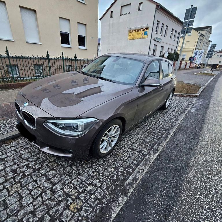 Gebraucht BMW 116 Sport Line 136 PS (100 kW) 2014 Braun Kleinwagen