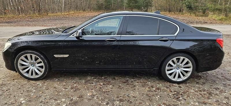 Gebraucht BMW 730 245 PS (180 kW) 2011 Limousine