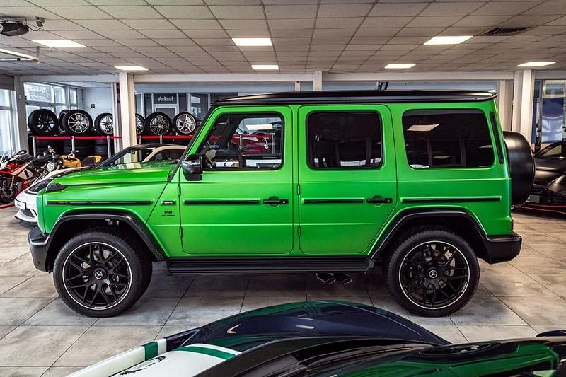 Neu Mercedes G63 AMG AMG 585 PS (430 kW) 2025 Hellgreen magno SUV