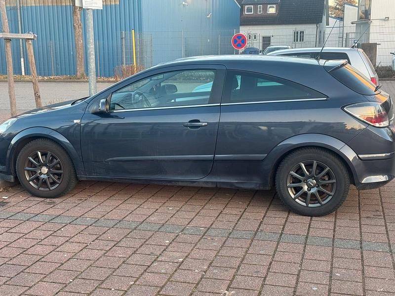 Gebraucht Opel Astra GTC 90 PS (66 kW) 2009 Blau Kleinwagen