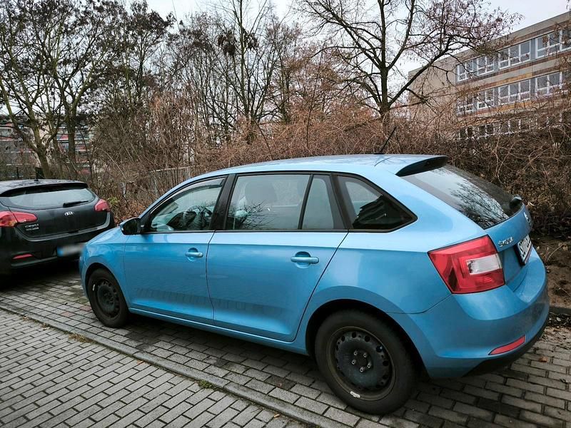 Gebraucht Skoda Rapid 90 PS (66 kW) 2016 Andere farben Kleinwagen