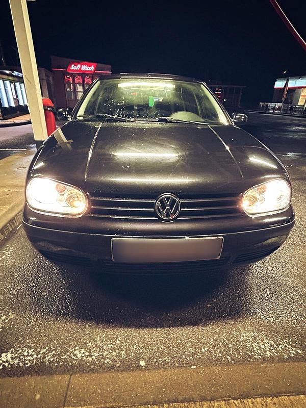 Gebraucht VW Golf IV 105 PS (77 kW) 2001 Schwarz Limousine