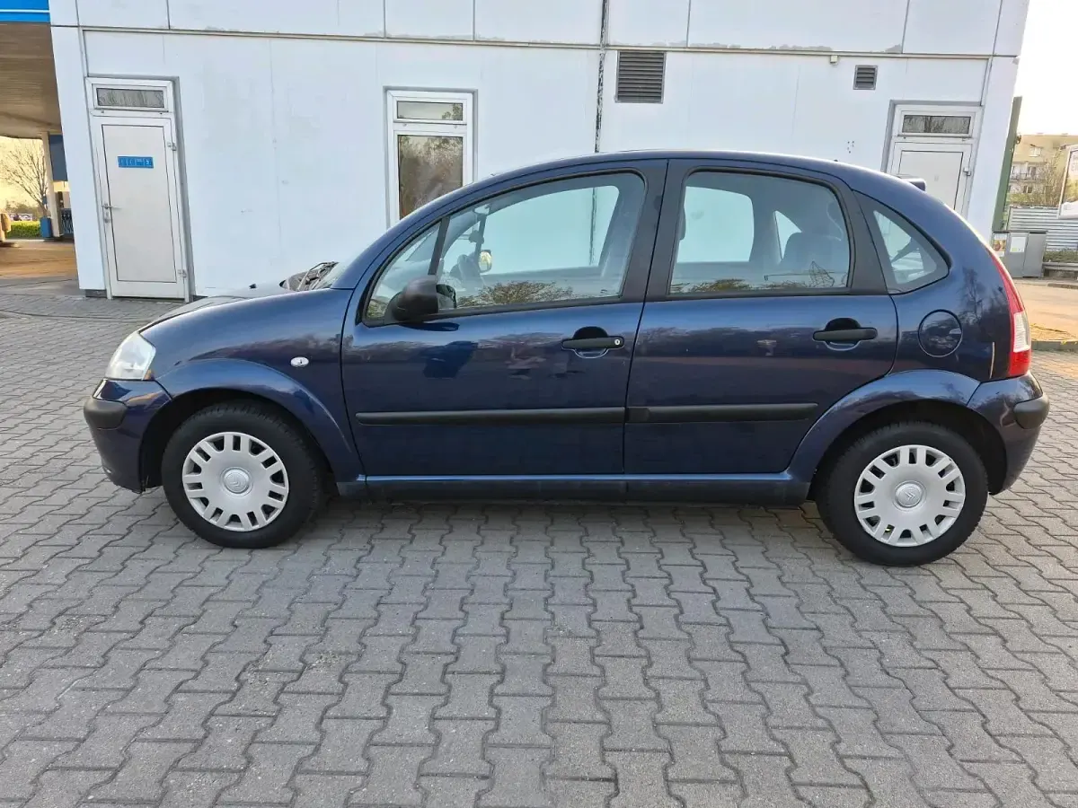 Gebraucht Citroën C3 60 PS (44 kW) 2008 Blau Kleinwagen