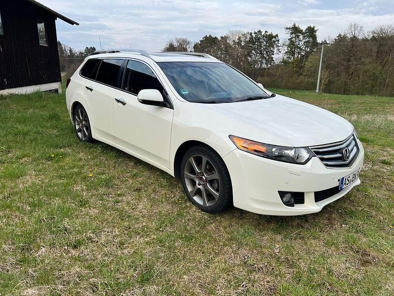 Gebraucht Honda Accord 150 PS (110 kW) 2012 Weiß Kombi