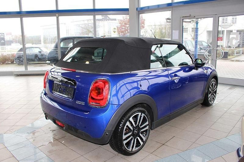 Gebraucht Mini Cooper Cabriolet 136 PS (100 kW) 2018 Blau Cabrio