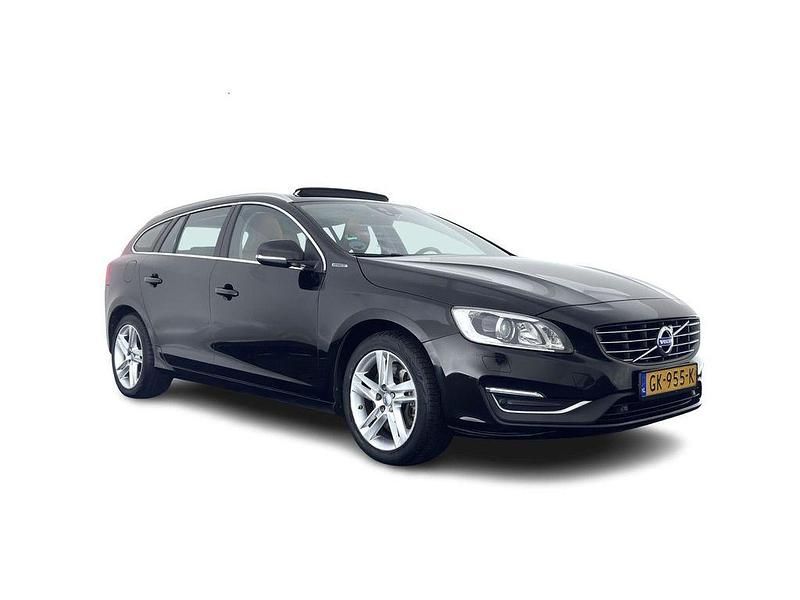 Schwarz Gebraucht 2015 Volvo V60 Kombi | 8.445 € (Guter Preis) - Bild 1/4
