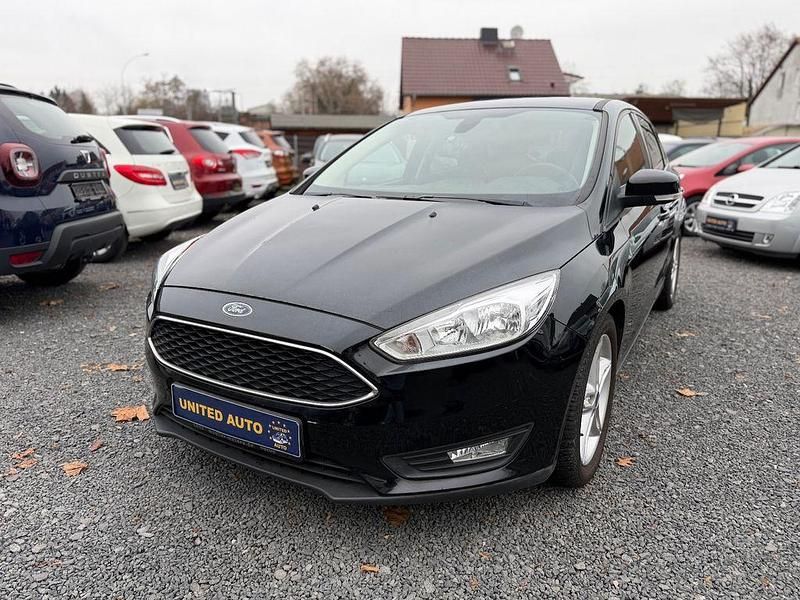 Gebraucht Ford Focus Business Edition 125 PS (91 kW) 2016 Schwarz Limousine