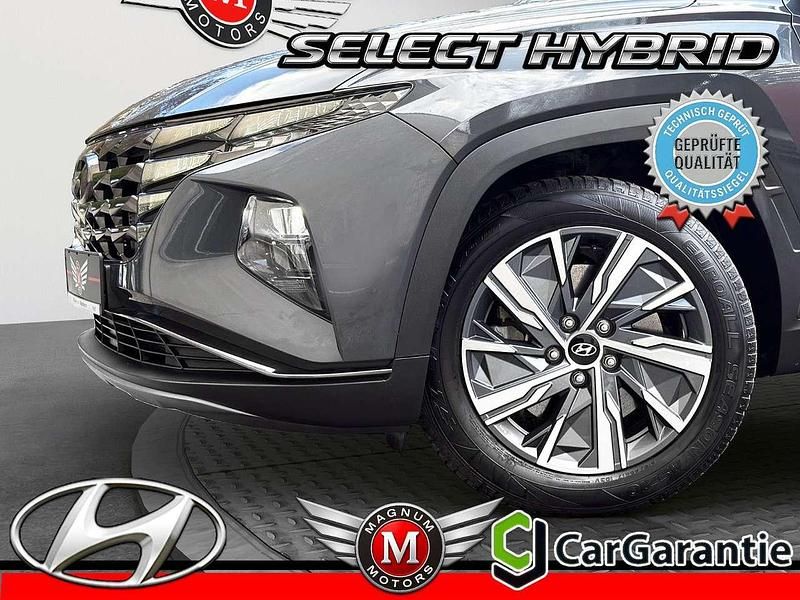 Gebraucht Hyundai Tucson Select 179 PS (131 kW) 2022 Dark knight SUV