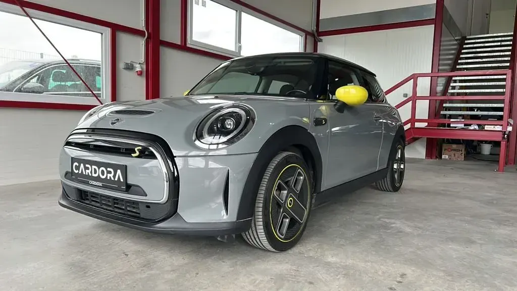 Gebraucht Mini Cooper SE 135 kW (184 PS) 2021 Grau Kleinwagen
