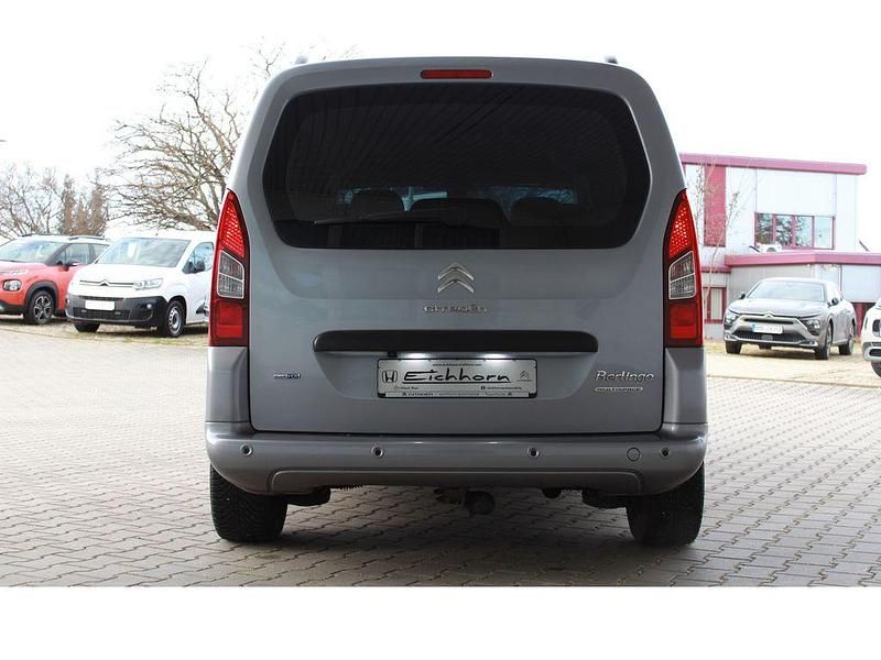 Gebraucht Citroën Berlingo 99 PS (72 kW) 2015 Lack grau artense/metalliclac Van / Kleinbus