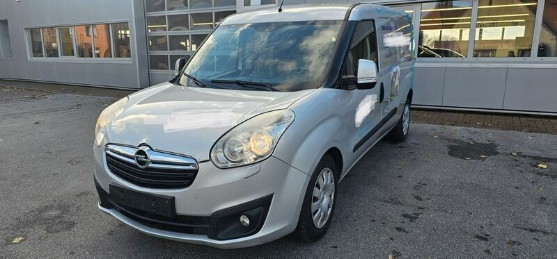 Silber Gebraucht 2013 Opel Combo Van / Kleinbus | 4.990 € (Superpreis) - Bild 1/4