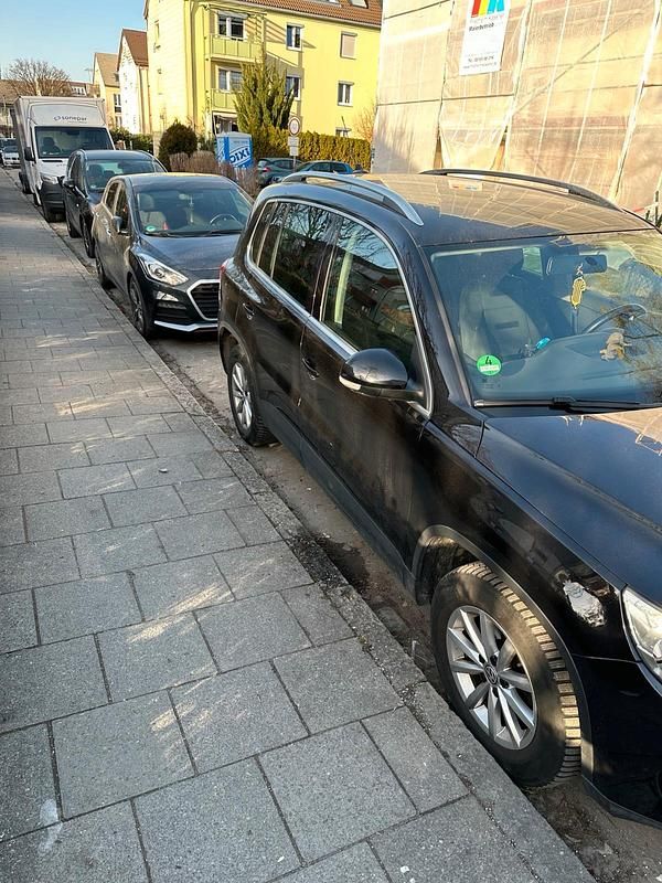 Gebraucht VW Tiguan 143 PS (105 kW) 2009 Schwarz SUV