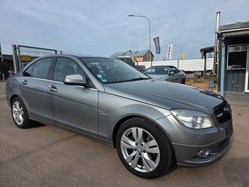 Gebraucht Mercedes C280 231 PS (169 kW) 2010 Grau Limousine
