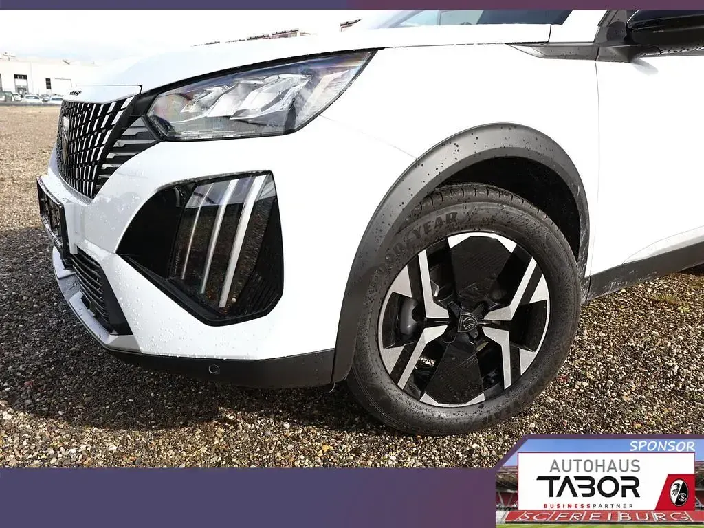 Neu Peugeot 2008 Allure 145 PS (106 kW) 2025 Weiss SUV