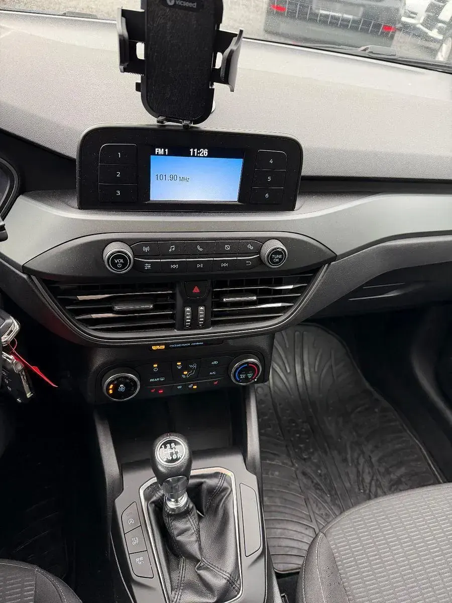 Käytetty Ford Focus 125 HP (91 kW) 2019 Sininen Farmari