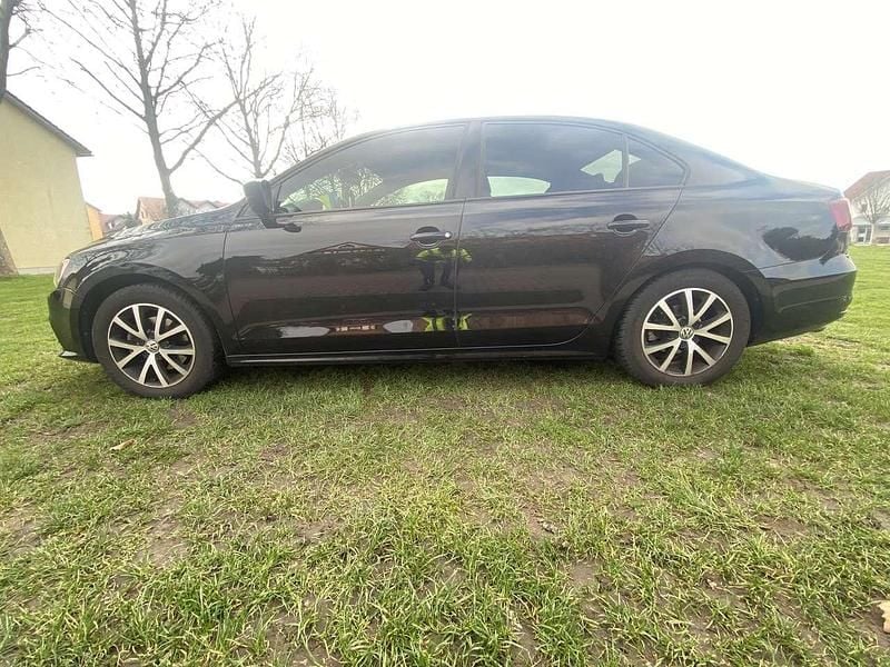 Second-hand VW Jetta 150 CP (110 kW) 2016 Berlinǎ