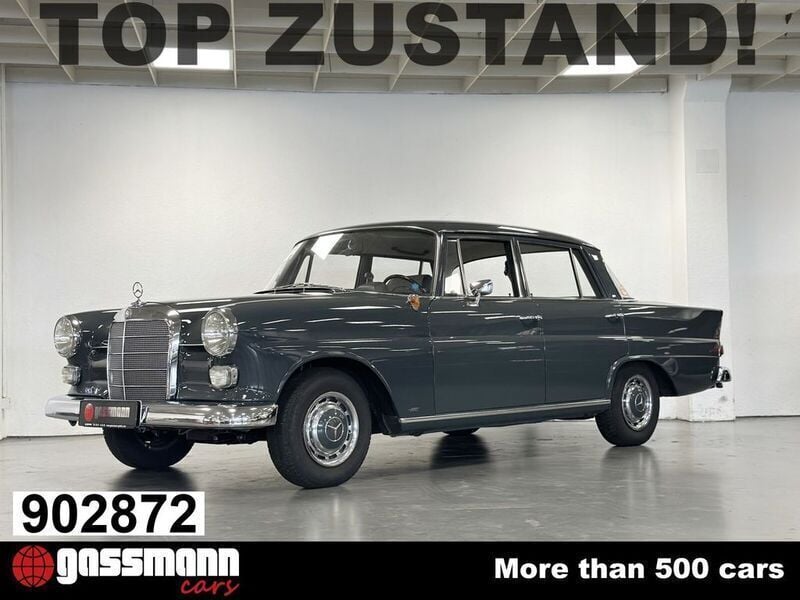 Grau Gebraucht 1964 Mercedes 190 Limousine | 42.000 € - Bild 1/4