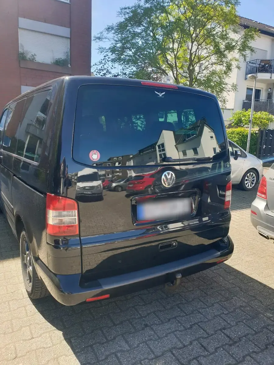 Gebraucht VW Multivan 174 PS (127 kW) 2004 Schwarz Van / Kleinbus