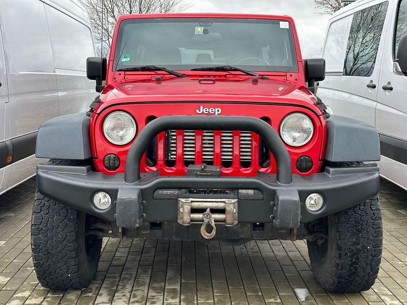 Gebraucht Jeep Wrangler Unlimited Rubicon 200 PS (147 kW) 2012 Rot SUV