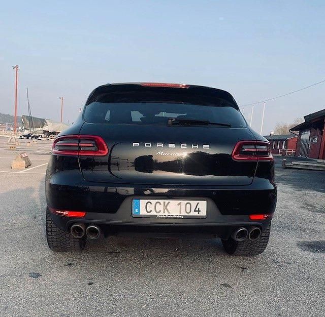 Gebraucht Porsche Macan S 258 PS (189 kW) 2018 Schwarz SUV