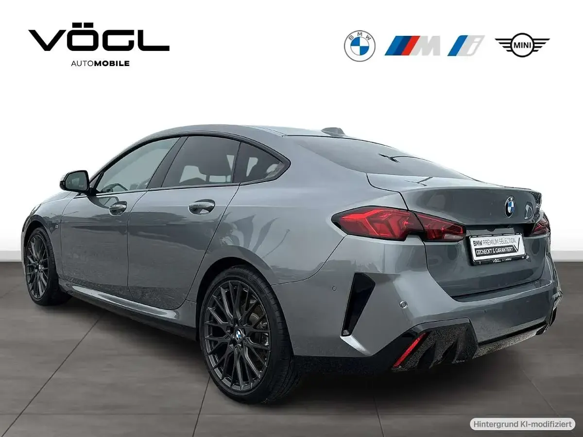 Gebraucht BMW 220 Gran Coupé M Sport 156 PS (114 kW) 2025 Skyscraper grau Coupé