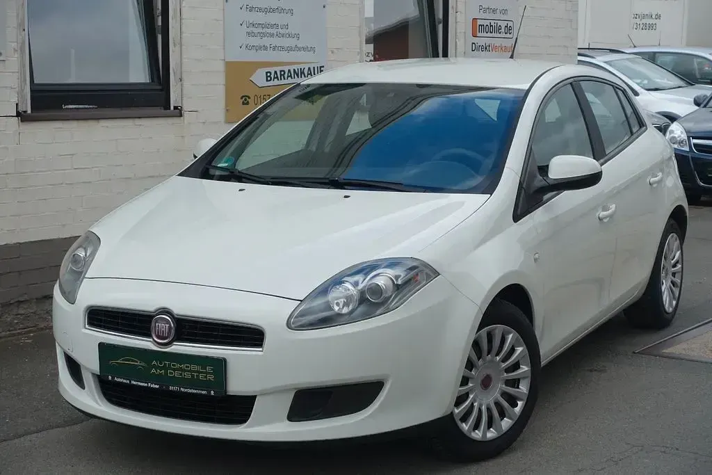 Gebraucht Fiat Bravo 90 PS (66 kW) 2012 Weiß Kleinwagen