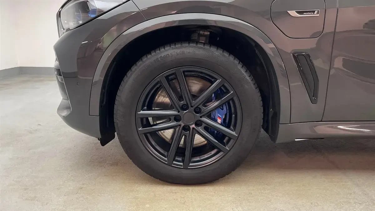 Second-hand BMW X5 Efficient Dynamics 394 CP (289 kW) 2022 Gri SUV
