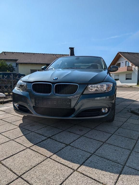Gebraucht 2009 BMW 318 Limousine | 6.500 € (Fairer Preis) - Bild 1/4