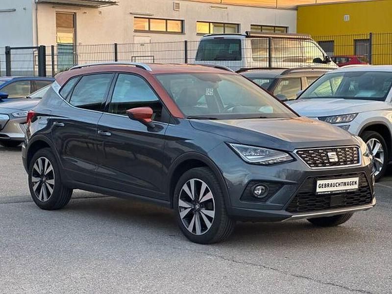 Gebraucht Seat Arona Beats 116 PS (85 kW) 2019 Grau SUV