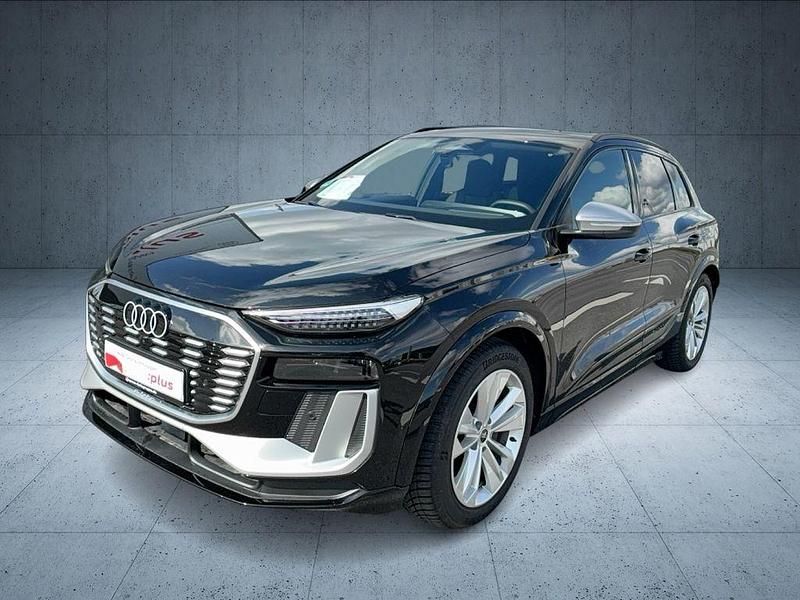 Gebraucht Audi SQ6 e-tron Ambiente 359 kW (489 PS) 2024 Mythosschwarz metallic SUV