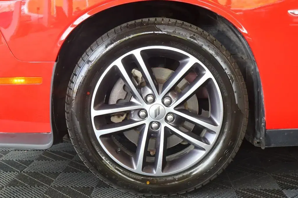 Gebraucht Dodge Challenger SXT 309 PS (227 kW) 2019 Go mango Coupé