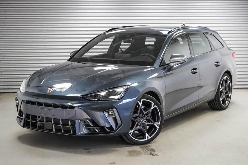 Gebraucht Cupra Leon VZ 333 PS (244 kW) 2025 Magnetic grau metallic (s7)