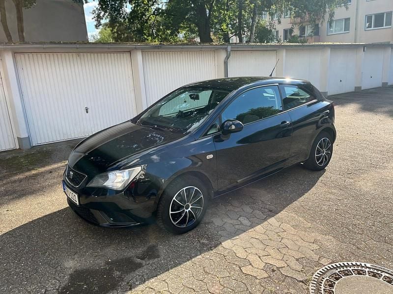 Schwarz Gebraucht 2014 Seat Ibiza Coupé | 5.600 € (Guter Preis) - Bild 1/4