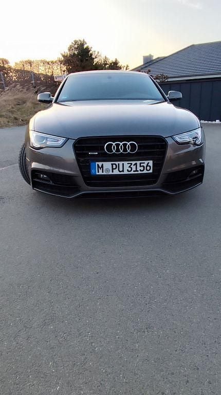 Gebraucht Audi A5 Sportback Competition 177 PS (130 kW) 2014 Braun Kleinwagen