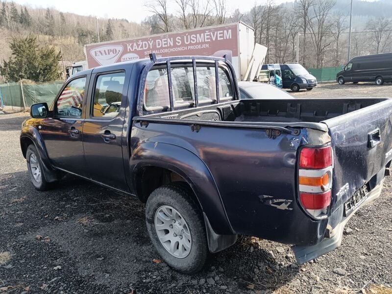 Gebraucht Mazda BT-50 143 PS (105 kW) 2008 Blau Abholung