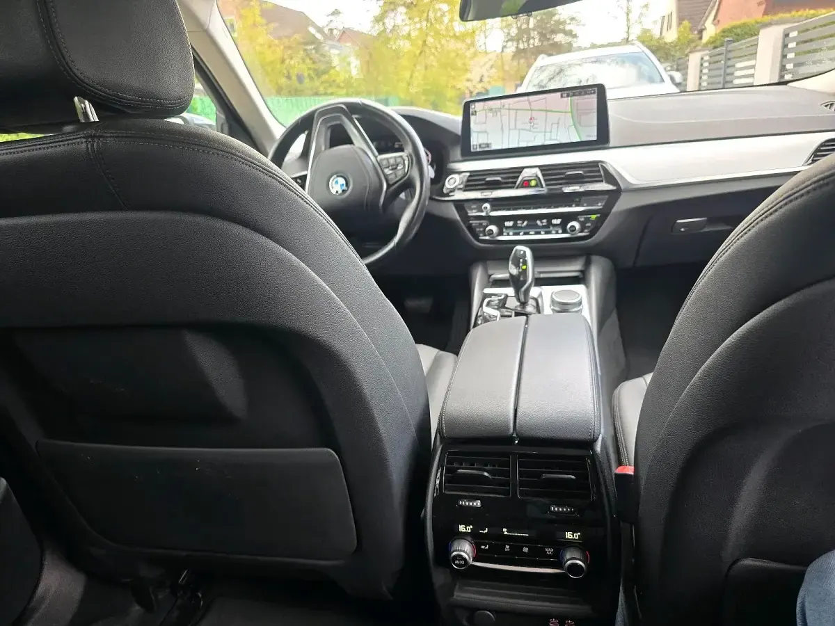 Second-hand BMW 520 190 CP (139 kW) 2020 Negru Break