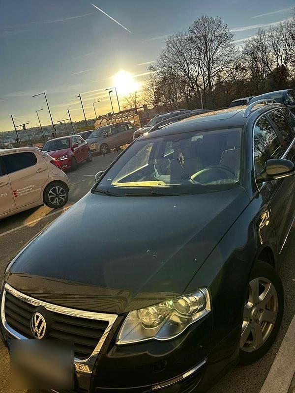 Braun Gebraucht 2009 VW Passat Comfortline Limousine | 3.599 € (Guter Preis) - Bild 1/4